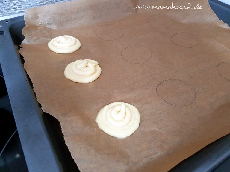 schnelles Rezept für Minikuchen - ideal für kleine Kinderhände ⋆ Mamahoch2